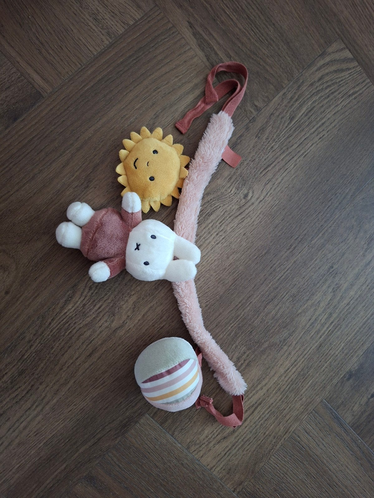 Nijntje roze kinderwagen maxicosi speeltje, Ophalen of Verzenden, Nieuw