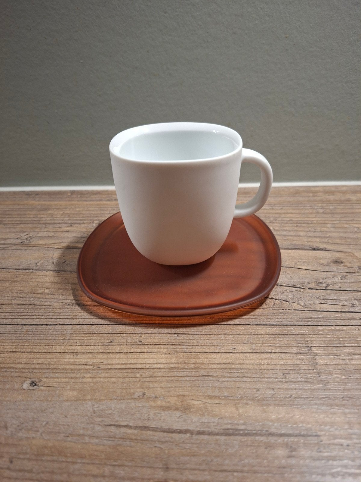 Nespresso Lume Lungo, Ophalen of Verzenden, Zo goed als nieuw, Modern, Kop(pen) en/of Schotel(s)
