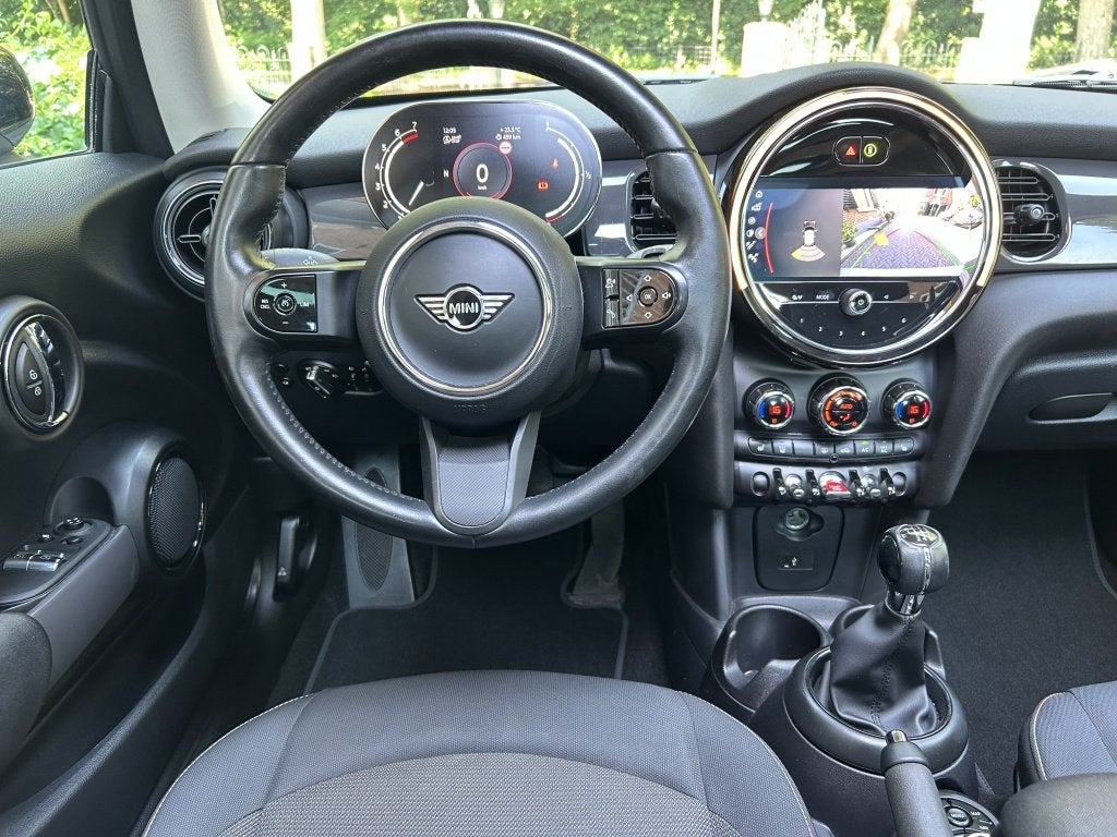 MINI One 1.5 Navi, Panoramadak, Camera, Stoelverw., Nw Model, Voorwielaandrijving, Stof, Gebruikt, Euro 6