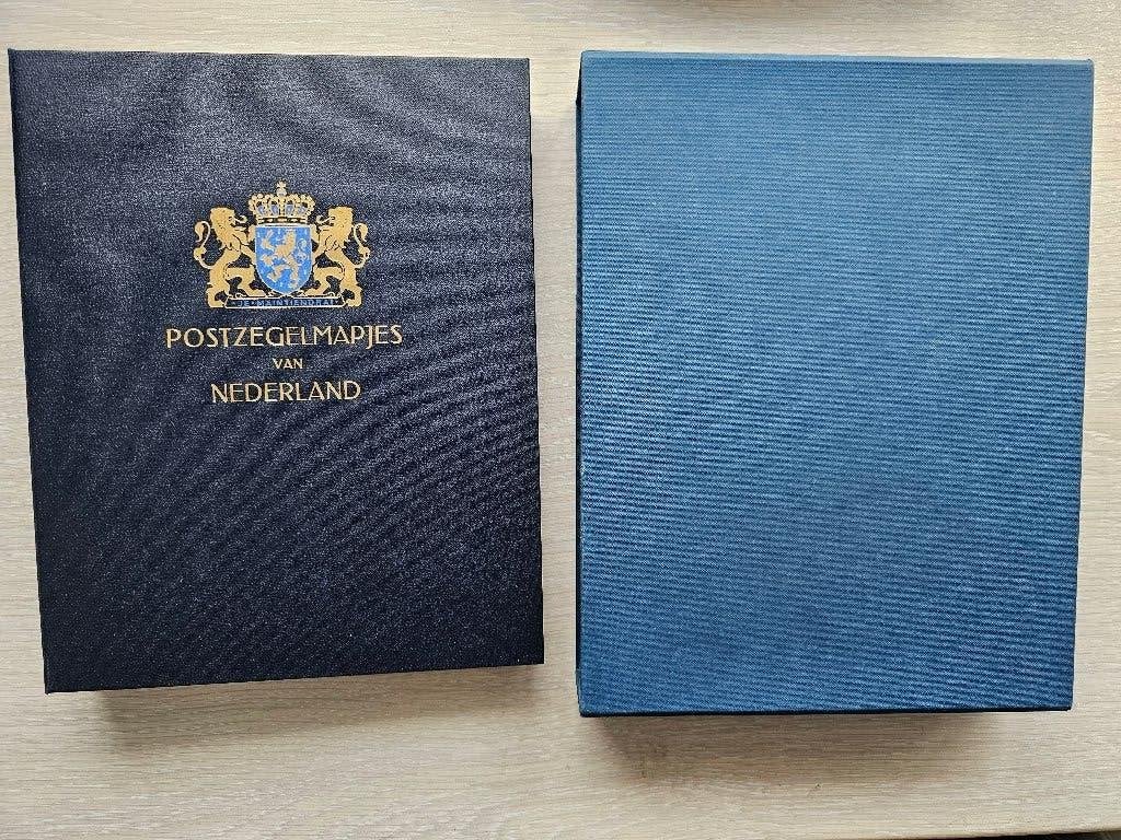 PZM Nederland Davo album voor postzegelmapjes incl. cassette, Ophalen of Verzenden, Na 1940, Postfris