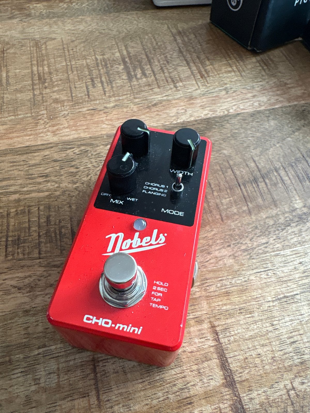 Nobels CHO-mini Chorus/Flanger gitaarpedaal, Ophalen of Verzenden, Zo goed als nieuw, Chorus