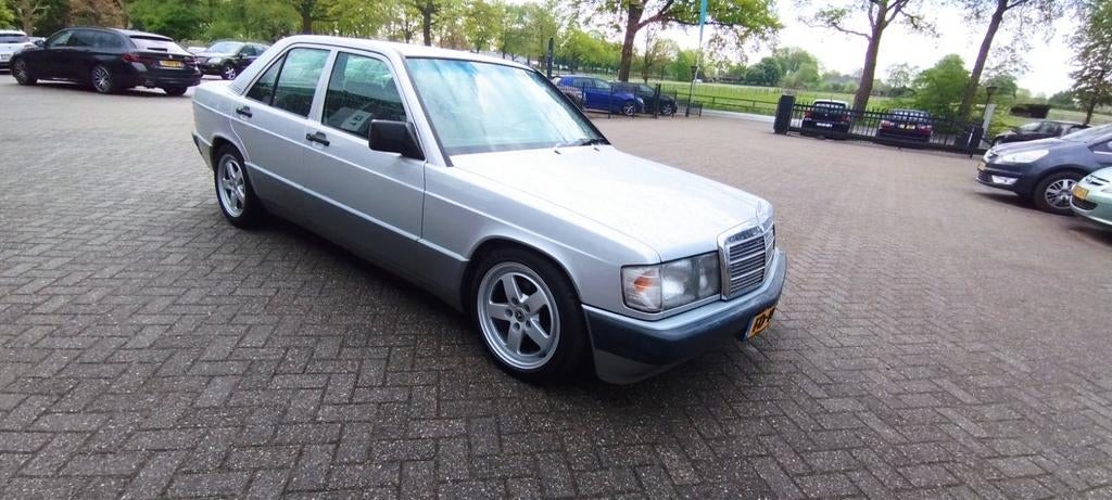 Mercedes-Benz 190-Serie 1.8 E U9 1992 Grijs, Achterwielaandrijving, 4 cilinders, 49 €/maand, Overige kleuren