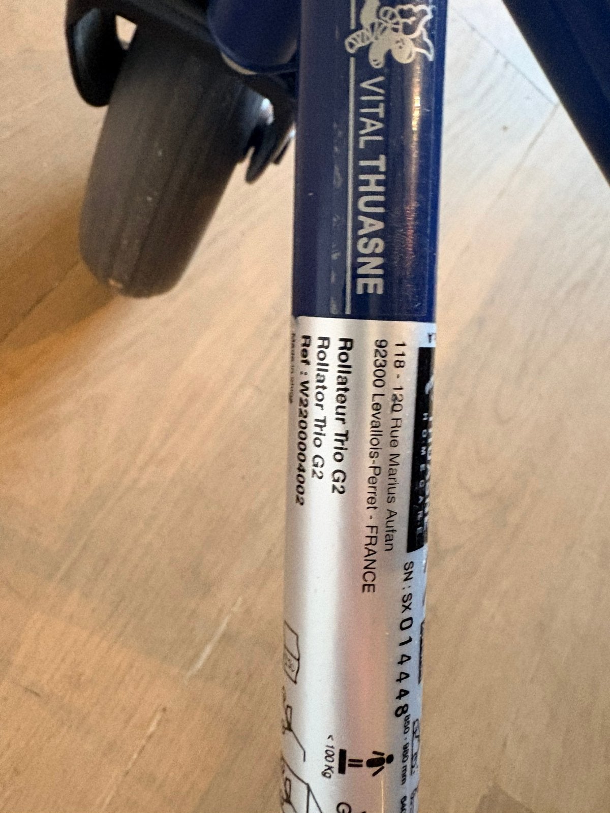 Rollator, blauw met rem en zonder plankje, Ophalen, In hoogte verstelbaar, Gebruikt