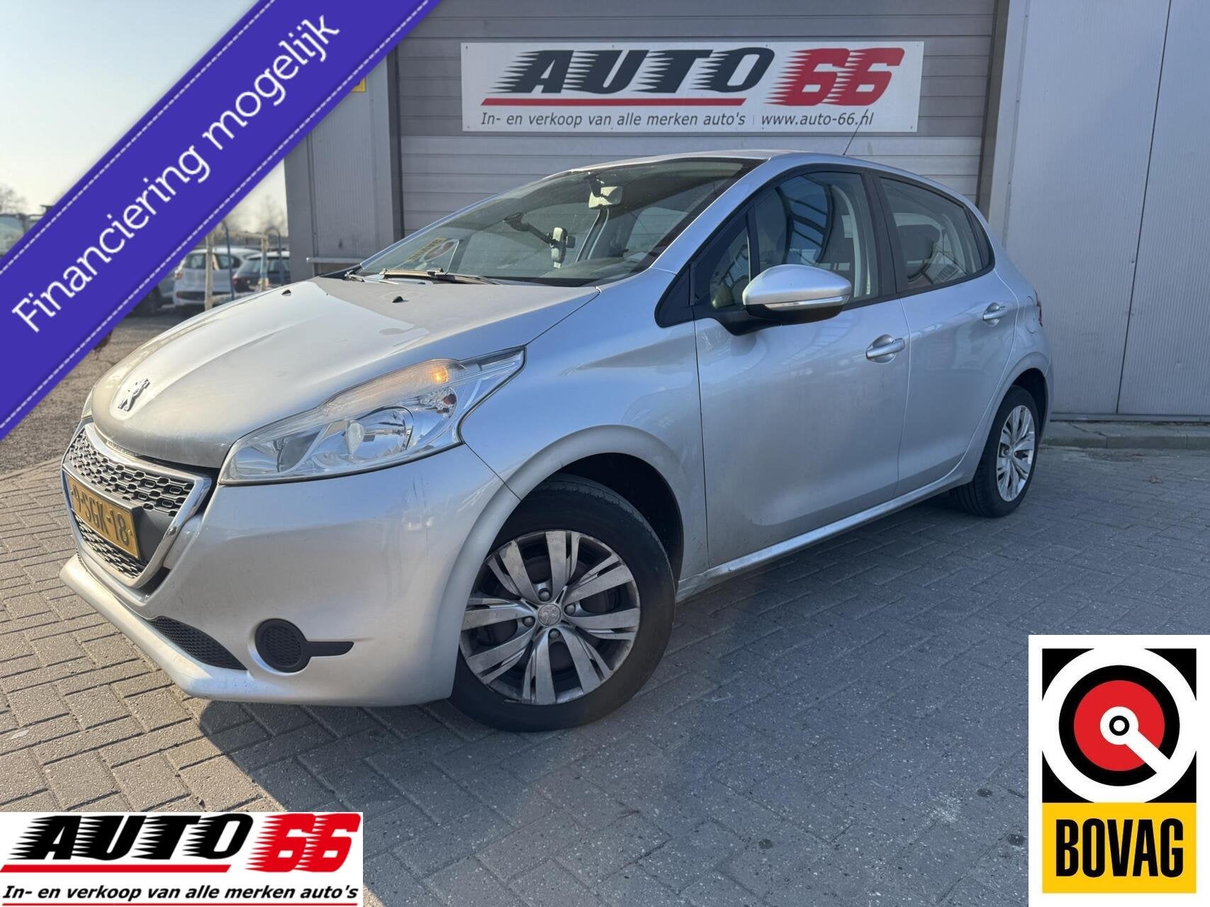 Peugeot 208 1.2 VTi Access APK tot 10-2027, Auto's, Voorwielaandrijving, Euro 5, Stof, Gebruikt
