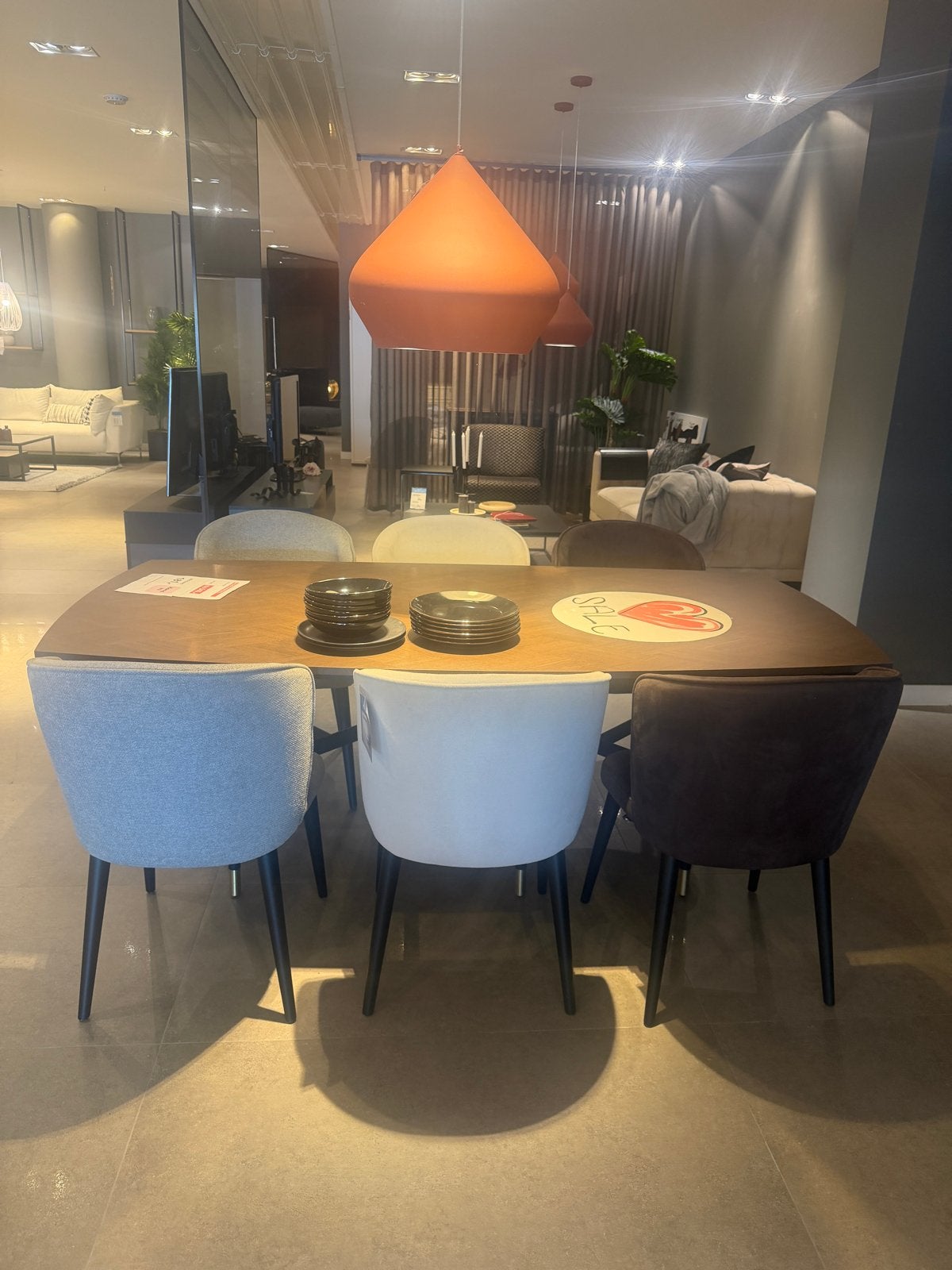 Enza Eetkamerstoelen van 295,- nu 75,- grijs/wit/bruin, Ophalen, Nieuw, Vijf, Zes of meer stoelen, Stof