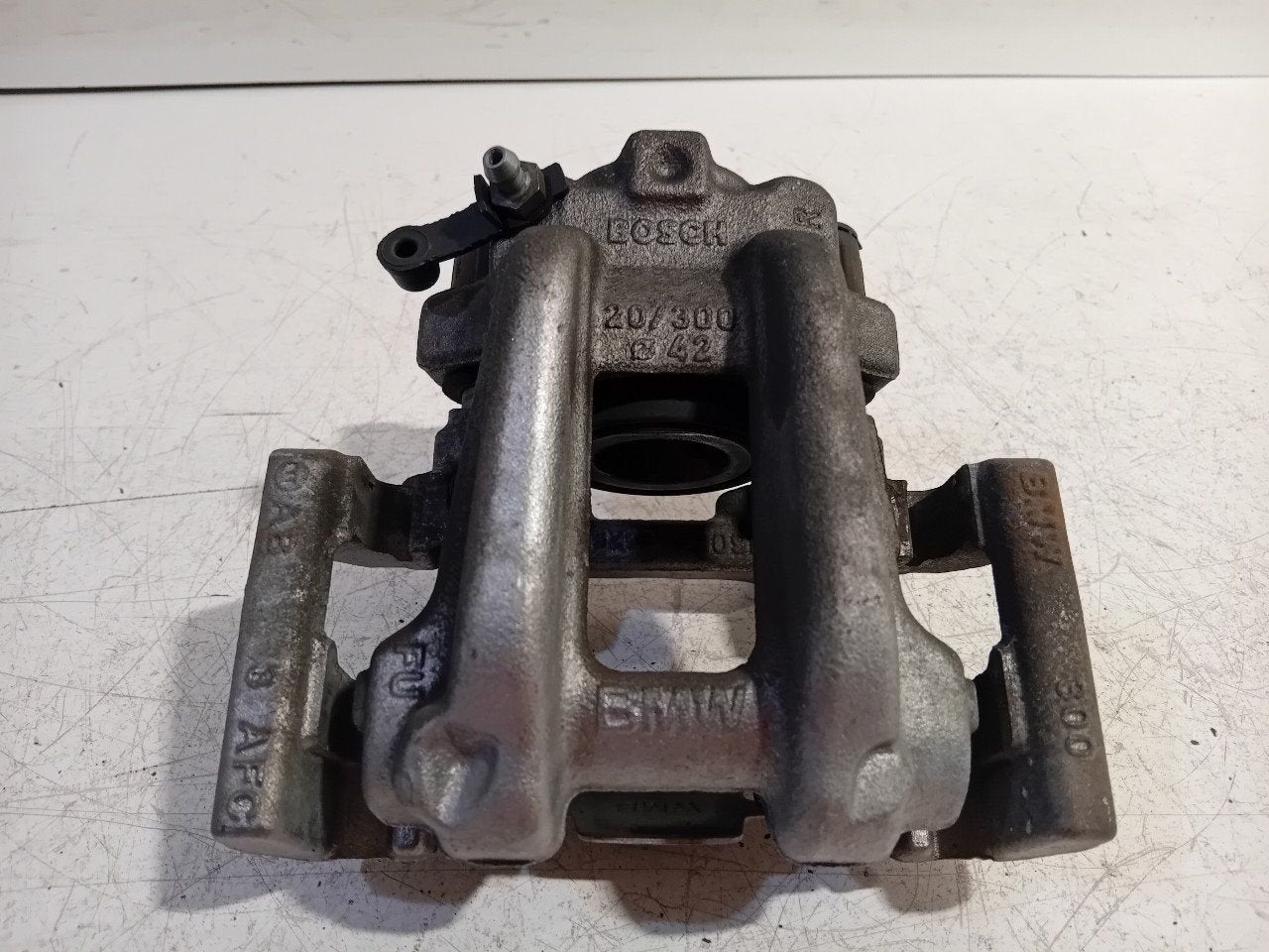 Remklauw rechts achter BMW 4 serie, Onderdelen@venauto.nl, Van der Ven Autorecycling B.V., Gebruikt, Ettenseweg 76, 4706 PB Roosendaal, The Netherlands