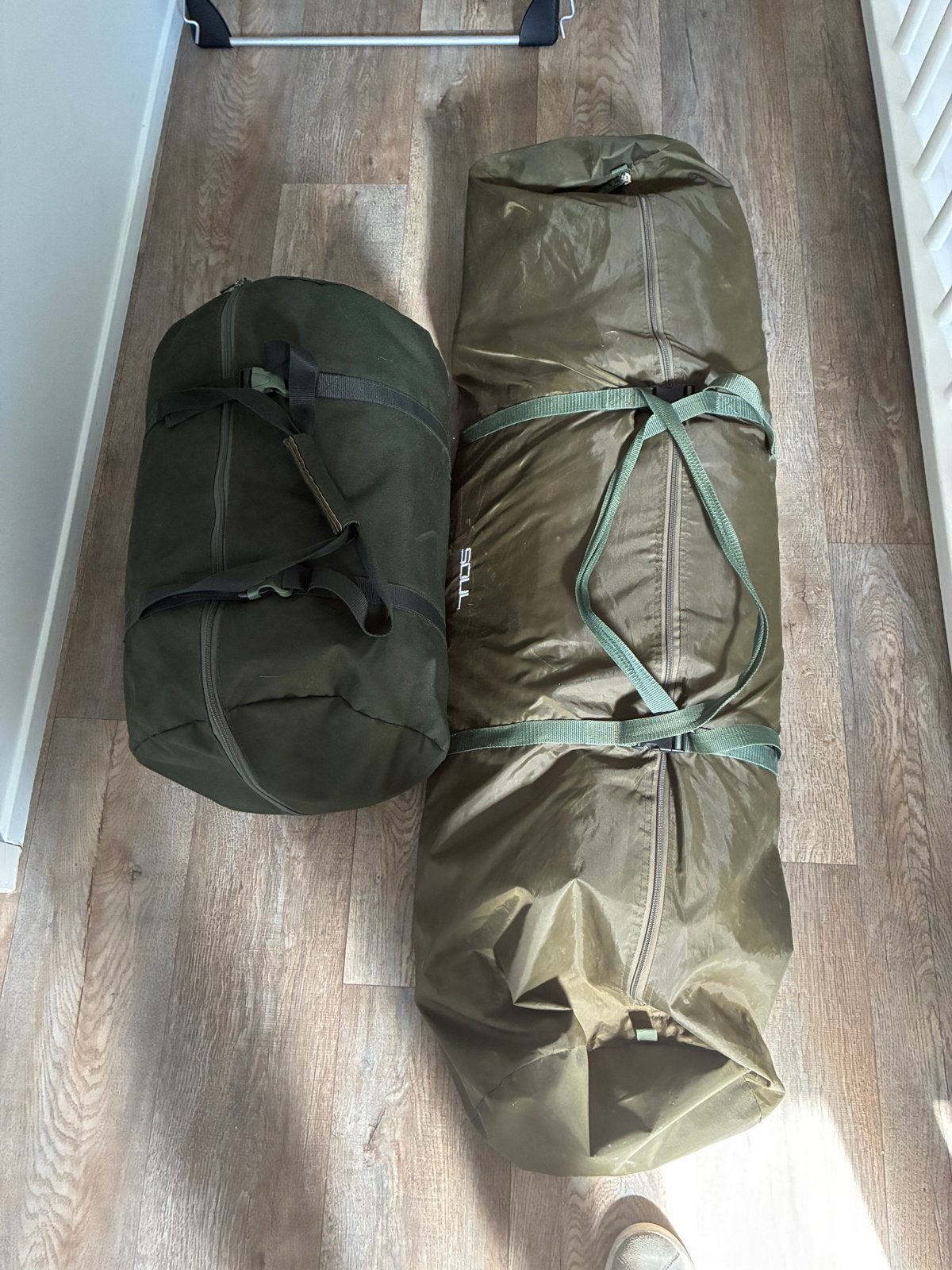 Karpertent met stretcher - Compleet viskamp, Ophalen, Gebruikt, Tot en met 2