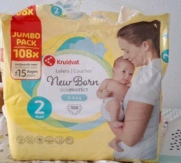 Half pak Kruidvat New Born luiers maat 2 (3-6 kg), Ophalen of Verzenden, Zo goed als nieuw