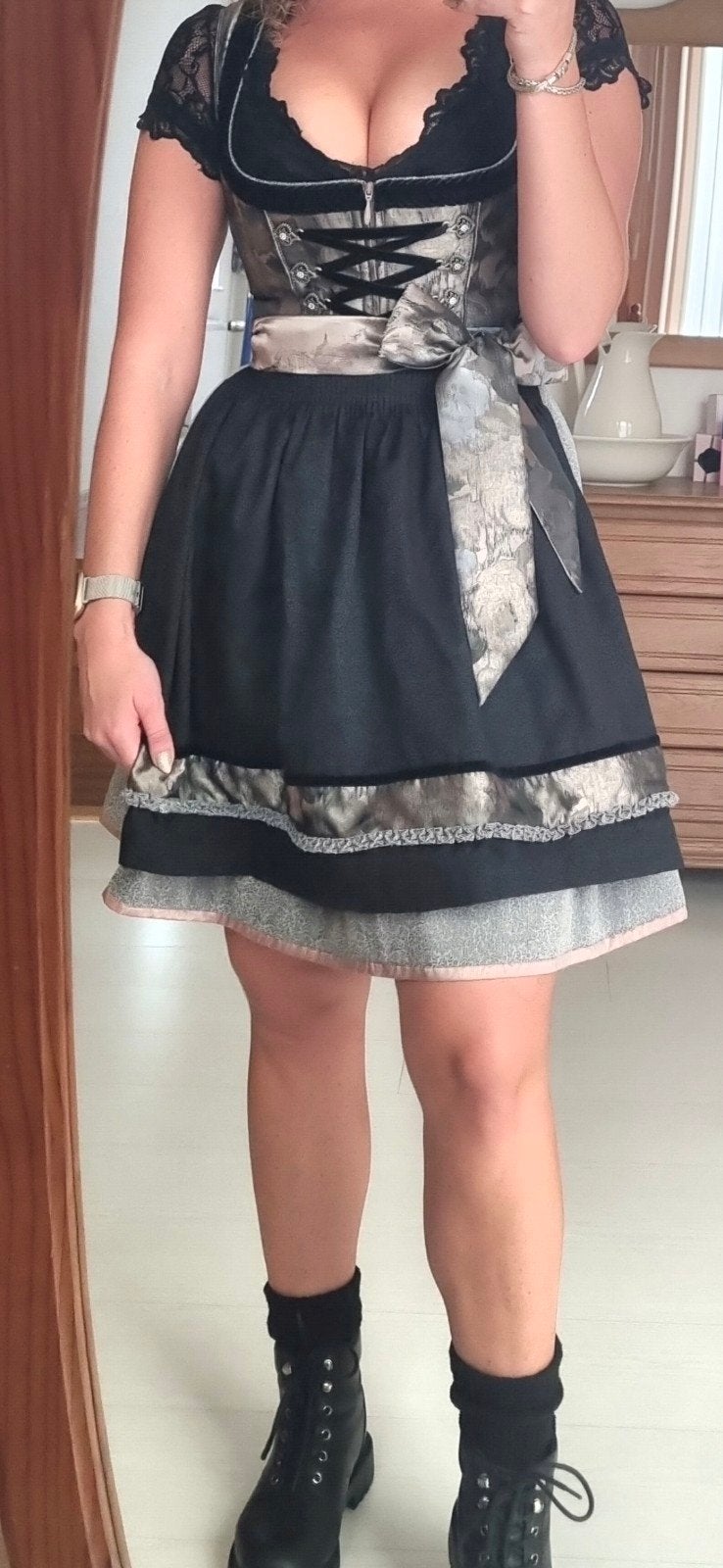 Krüger Madl Dirndl incl. blouse, Kleding | Dames, Krüger Madl, Ophalen of Verzenden, Kleding, Maat 36 (S)