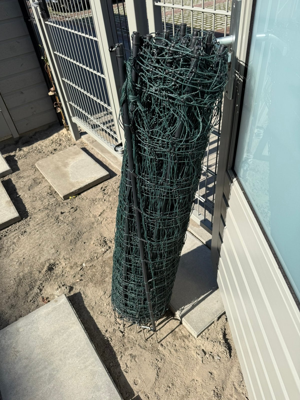 Tuingaas / gaashekwerk 50 meter + palen, Tuin en Terras, Tuinhekken en Hekwerk, Zo goed als nieuw, Gaashekwerk, Kunststof, Ophalen