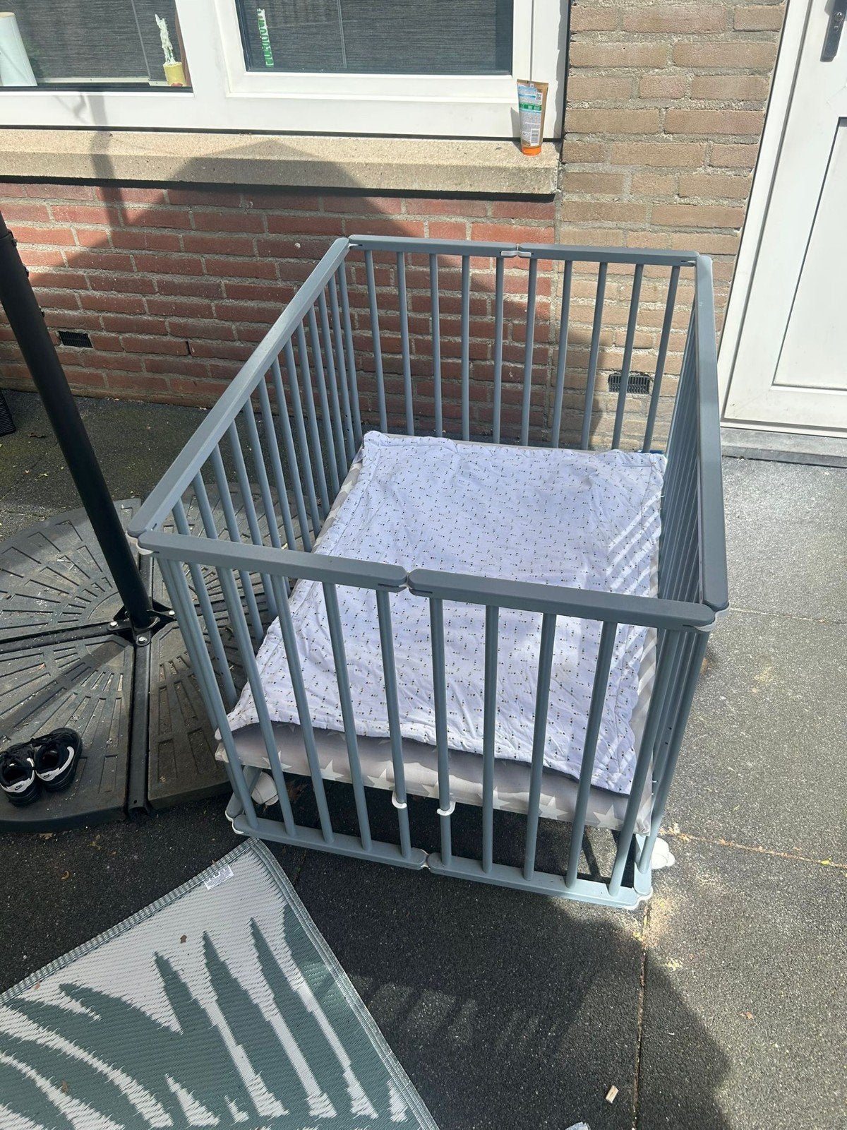 Baby box + boxkleed. En speelmat., Ophalen, Boxkleed