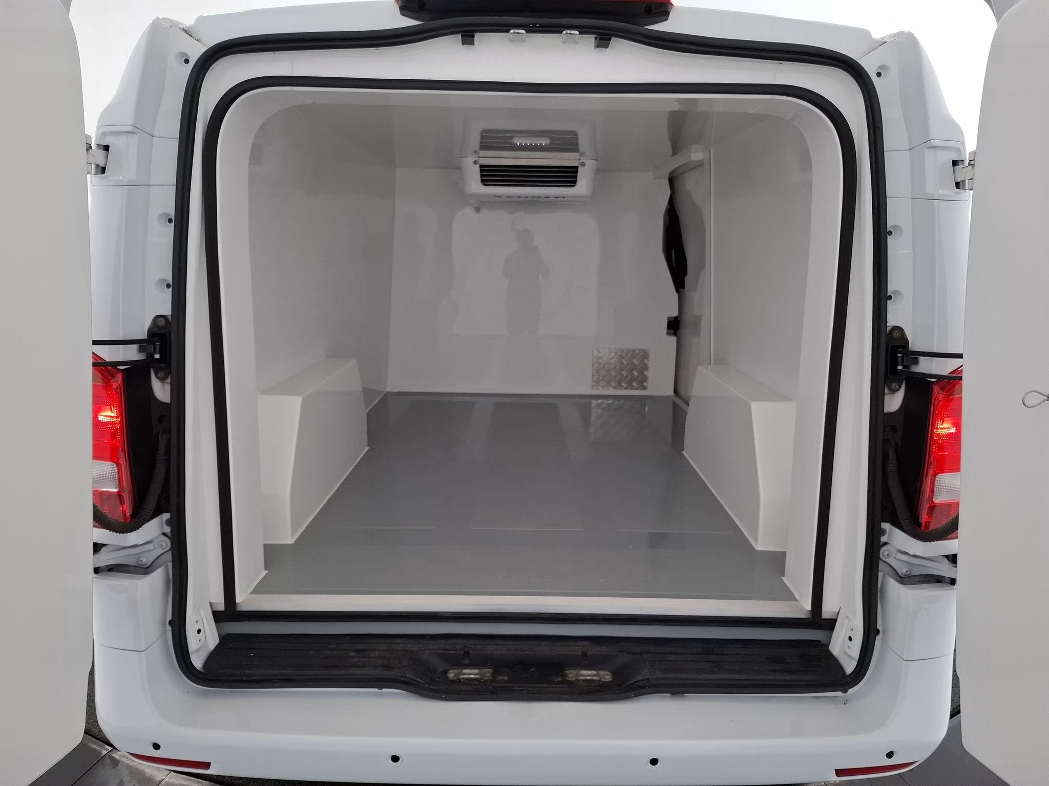 Mercedes-Benz Vito 116 CDI XL Automaat Koelwagen (Wordt verw, Automaat, Gebruikt, Mercedes-Benz, Bedrijf