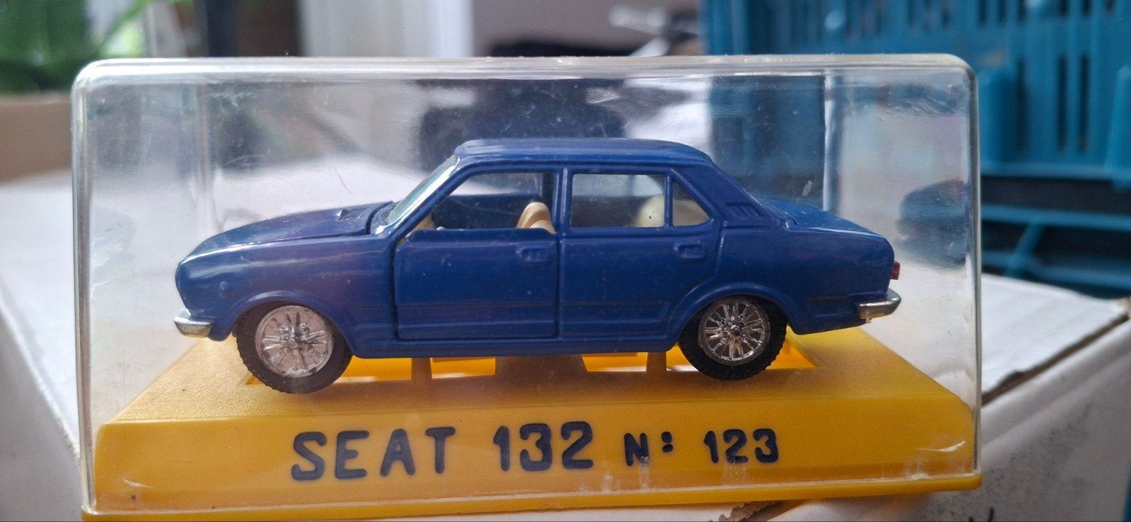 SEAT 132 N 123 modelauto 1/43, Ophalen of Verzenden, Gebruikt, Auto, Overige merken