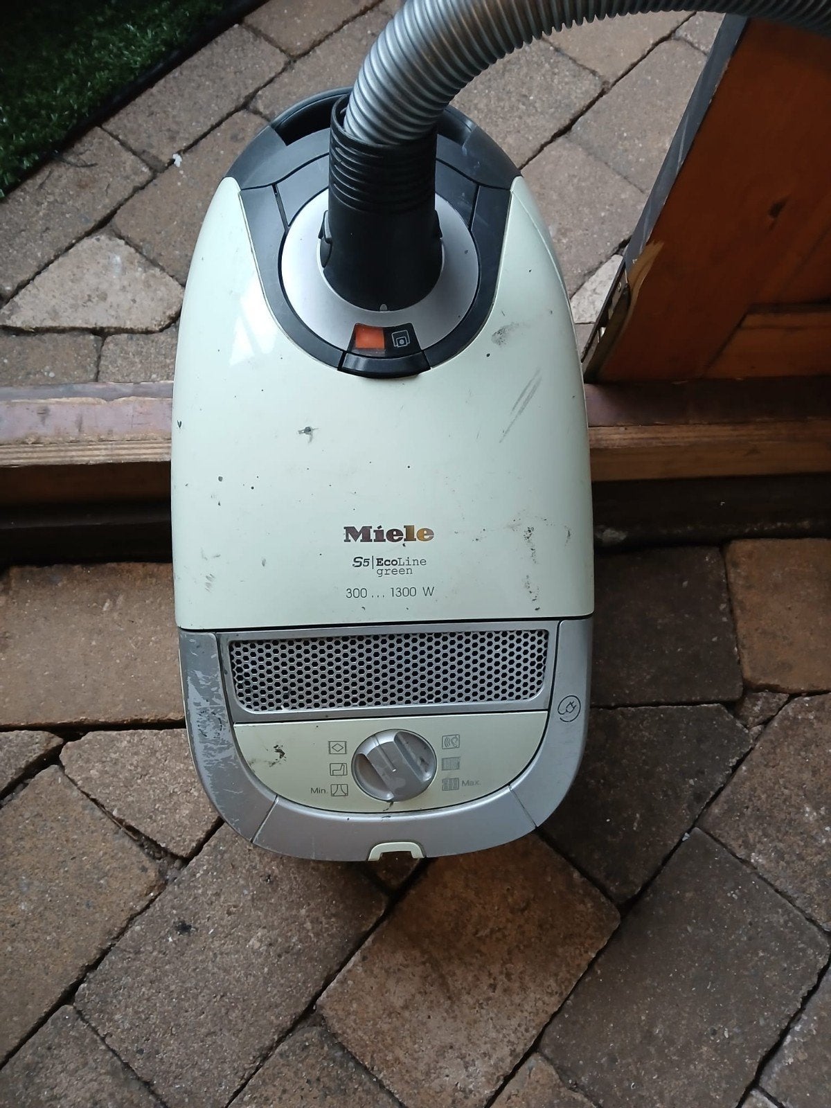 te koop miele stofzuiger, Witgoed en Apparatuur, Stofzuigers, Ophalen of Verzenden, 1200 tot 1600 watt