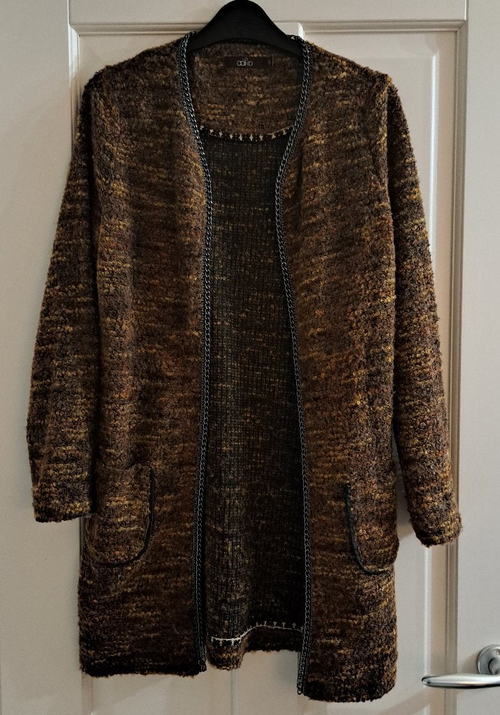 Aaiko openvallend vest bruin/oker melange +ketting S 50449