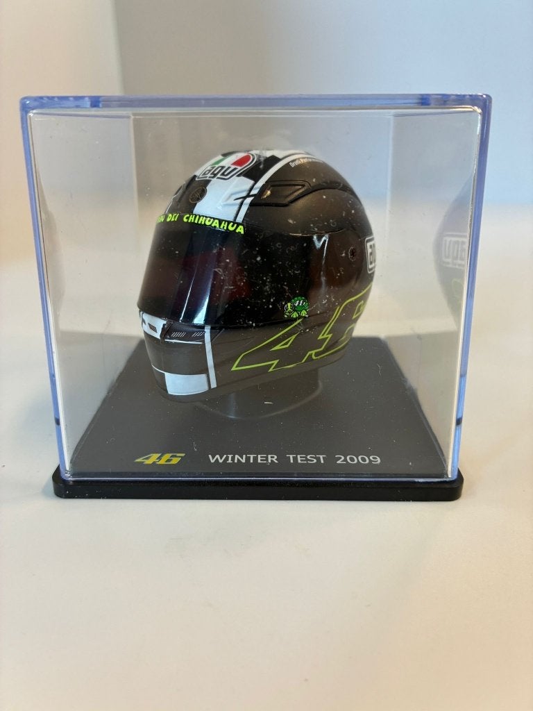 69717 Helm - MotoGP - Valentino Rossi - Winter Test 2009 1:5, Auto, Zo goed als nieuw, Bachsatztstr. 54 D 72131 Ofterdingen, Germany