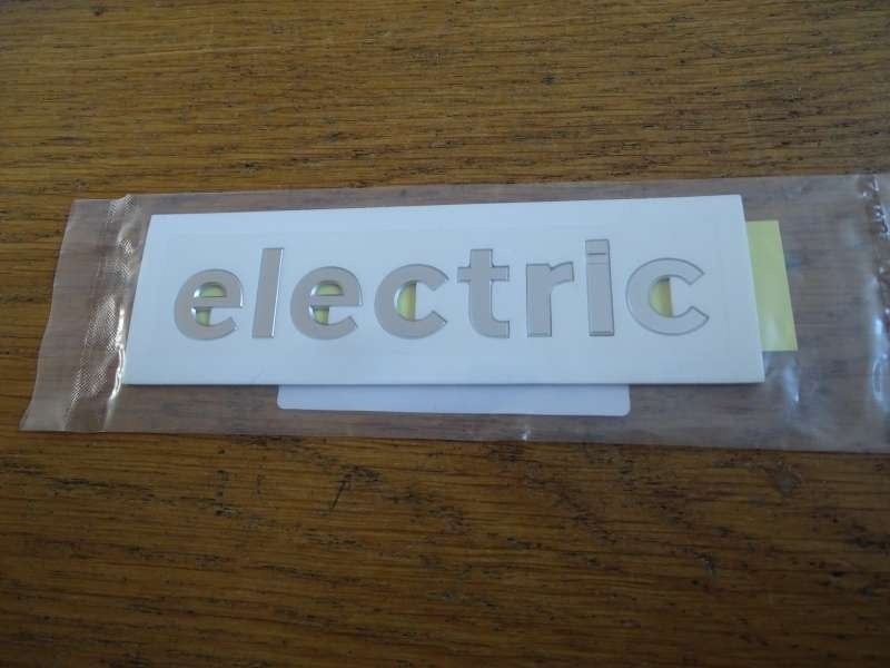 Hyundai Electric Logo Embleem Origineel Nieuw in Verpakking, Verzenden, Nieuw, Auto's