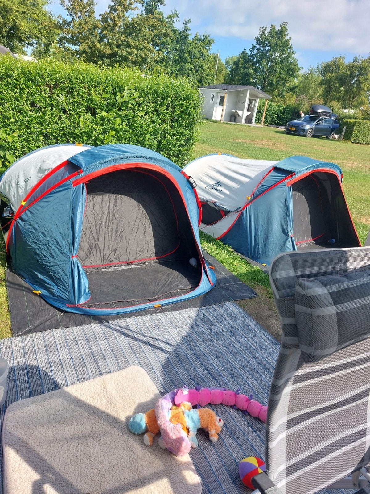 2x Quechua 2 Seconds 2 XL Fresh & Black pop-up tent, Ophalen of Verzenden, Zo goed als nieuw, Tot en met 2