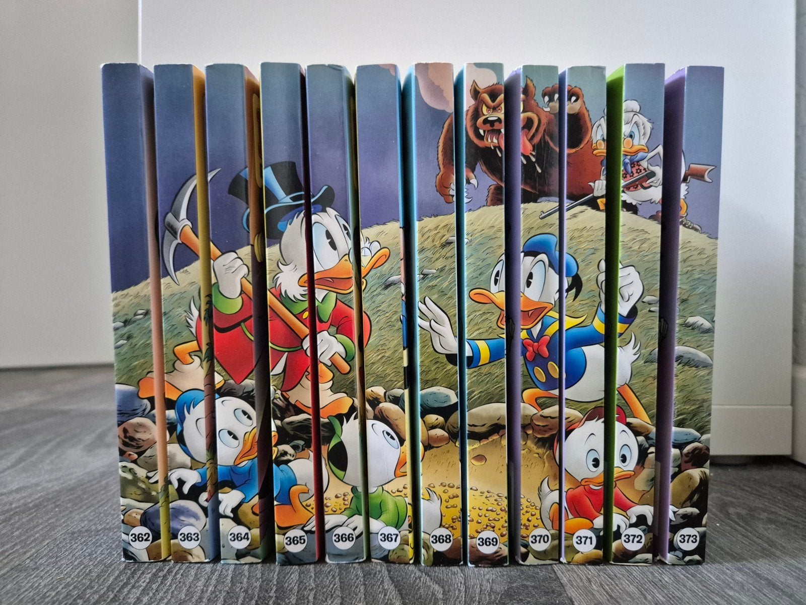 5 complete series Donald duck pockets, vraagprijs vanaf, Complete serie of reeks, Ophalen of Verzenden, Gelezen