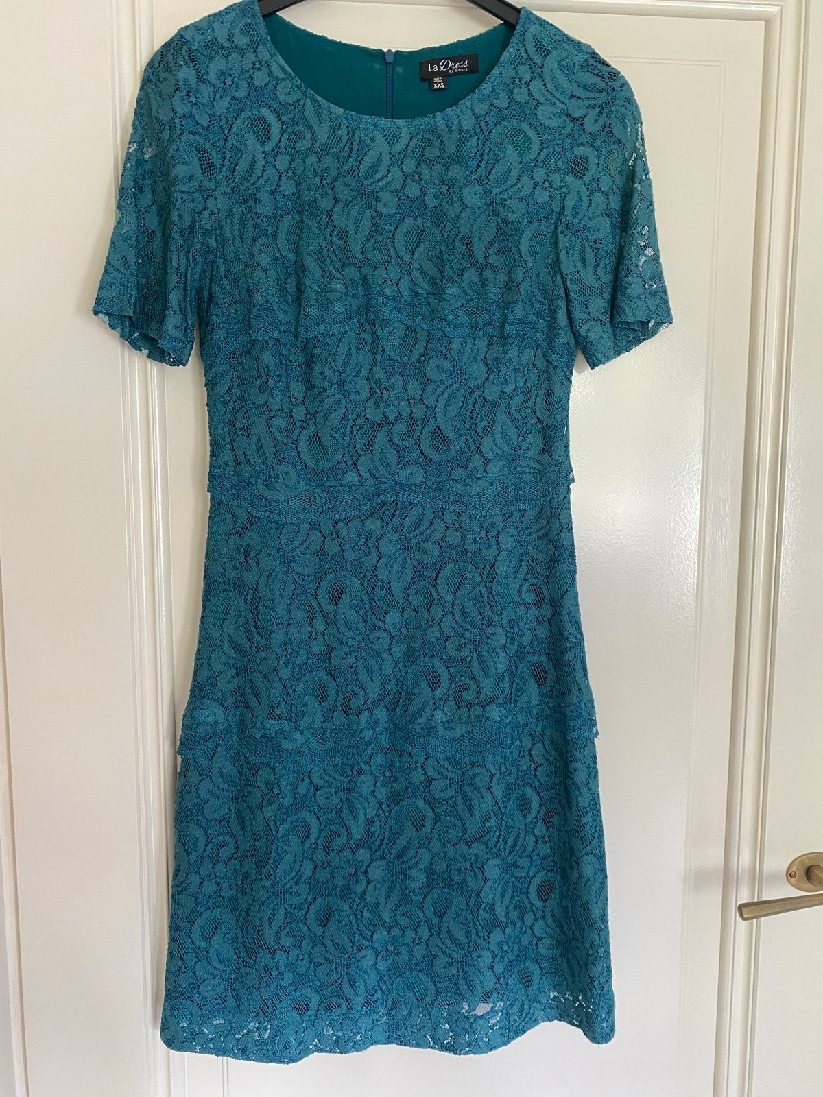 LaDress Kanten Jurk - Maat XXS (valt als XS), Kleding | Dames, Blauw, Ophalen of Verzenden, Zo goed als nieuw, Maat 34 (XS) of kleiner