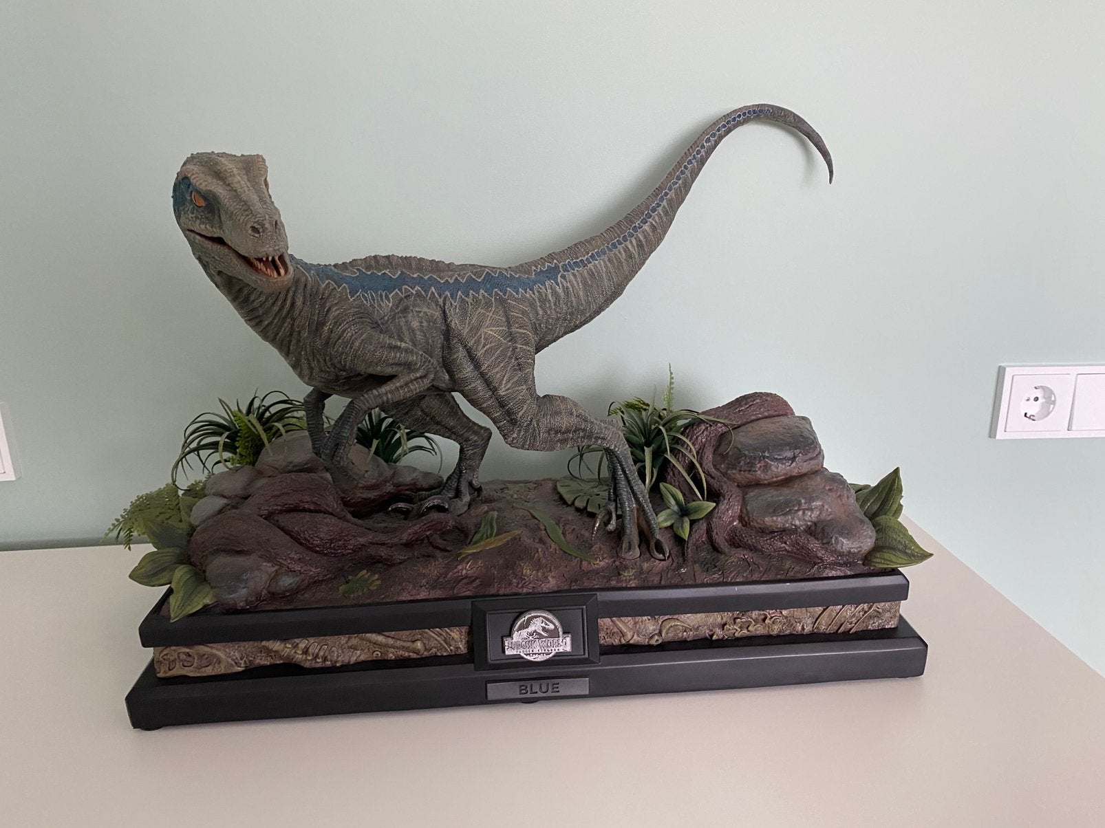 Prime 1 Studio Jurassic World Blue 1/6 (zonder doos), Verzamelen, Ophalen, Gebruikt, Fantasy