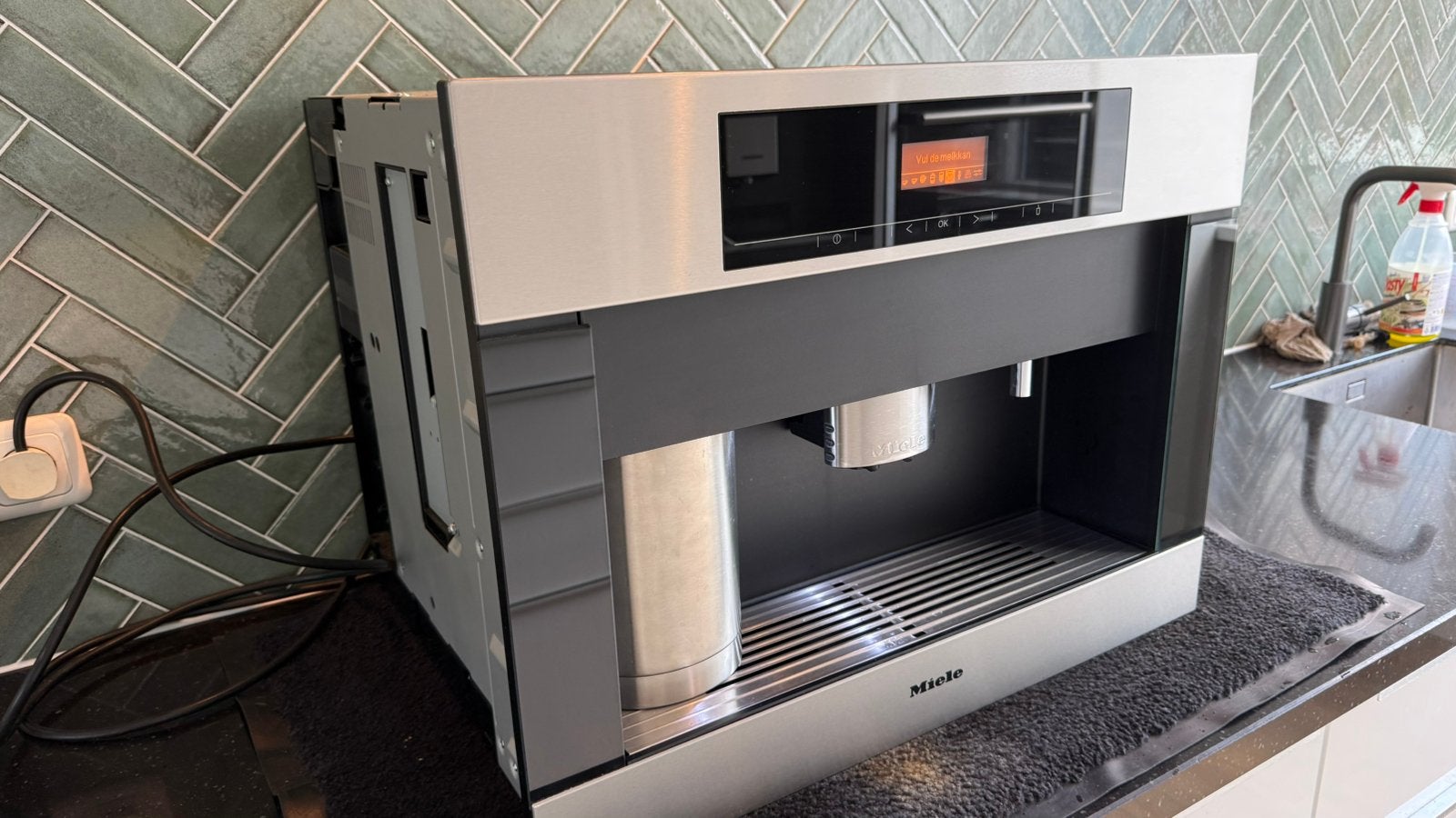Miele Inbouw Koffiemachine CVA5060, Witgoed en Apparatuur, Magnetrons, Ophalen of Verzenden, Zo goed als nieuw, Inbouw