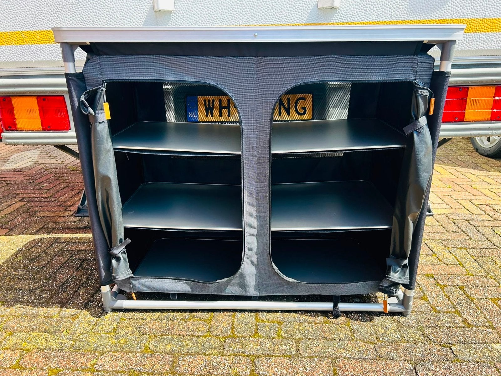 Camping kast - obelink toulon luxe, Caravans en Kamperen, Kampeeraccessoires, Zo goed als nieuw, Ophalen