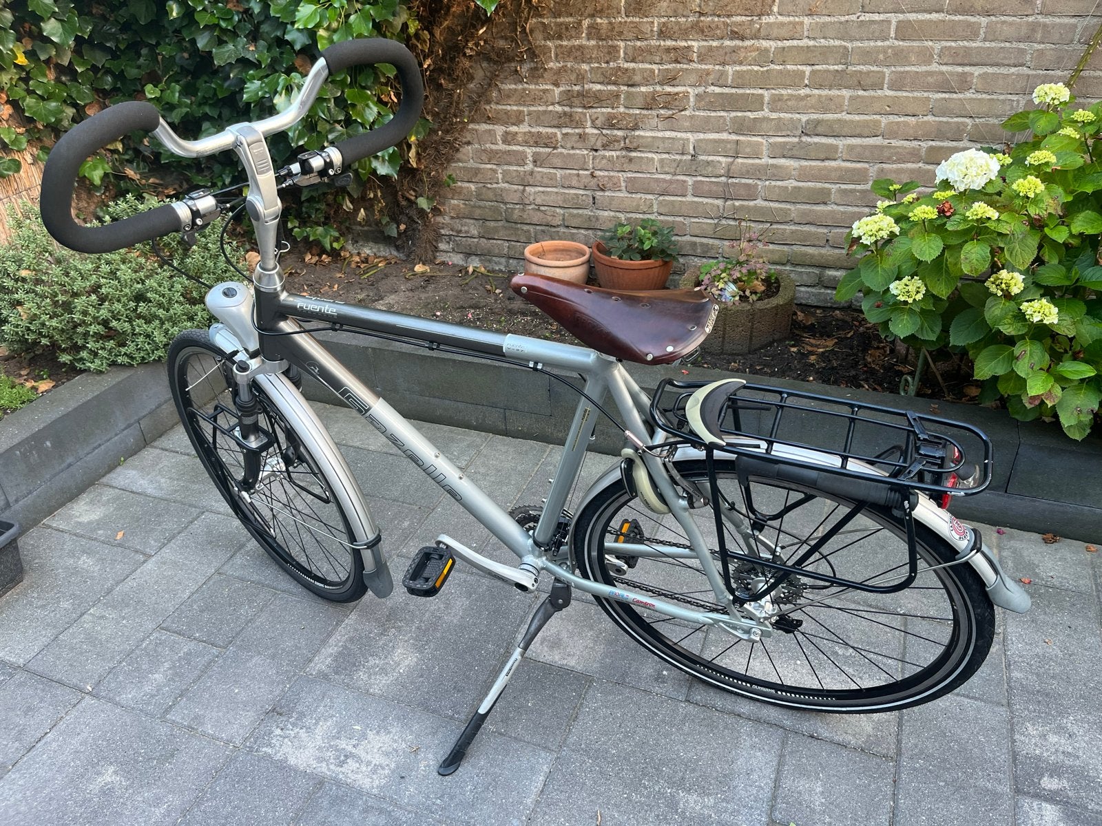 Gazelle Fuente fiets - nette staat, 28 inch, Vering, Velgrem, Ophalen of Verzenden