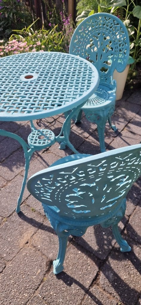 Bistrosetje + tafel + 2 stoelen (brocante), Tuin en Terras, Gebruikt, Bijzettafel, Aluminium, Tuinset