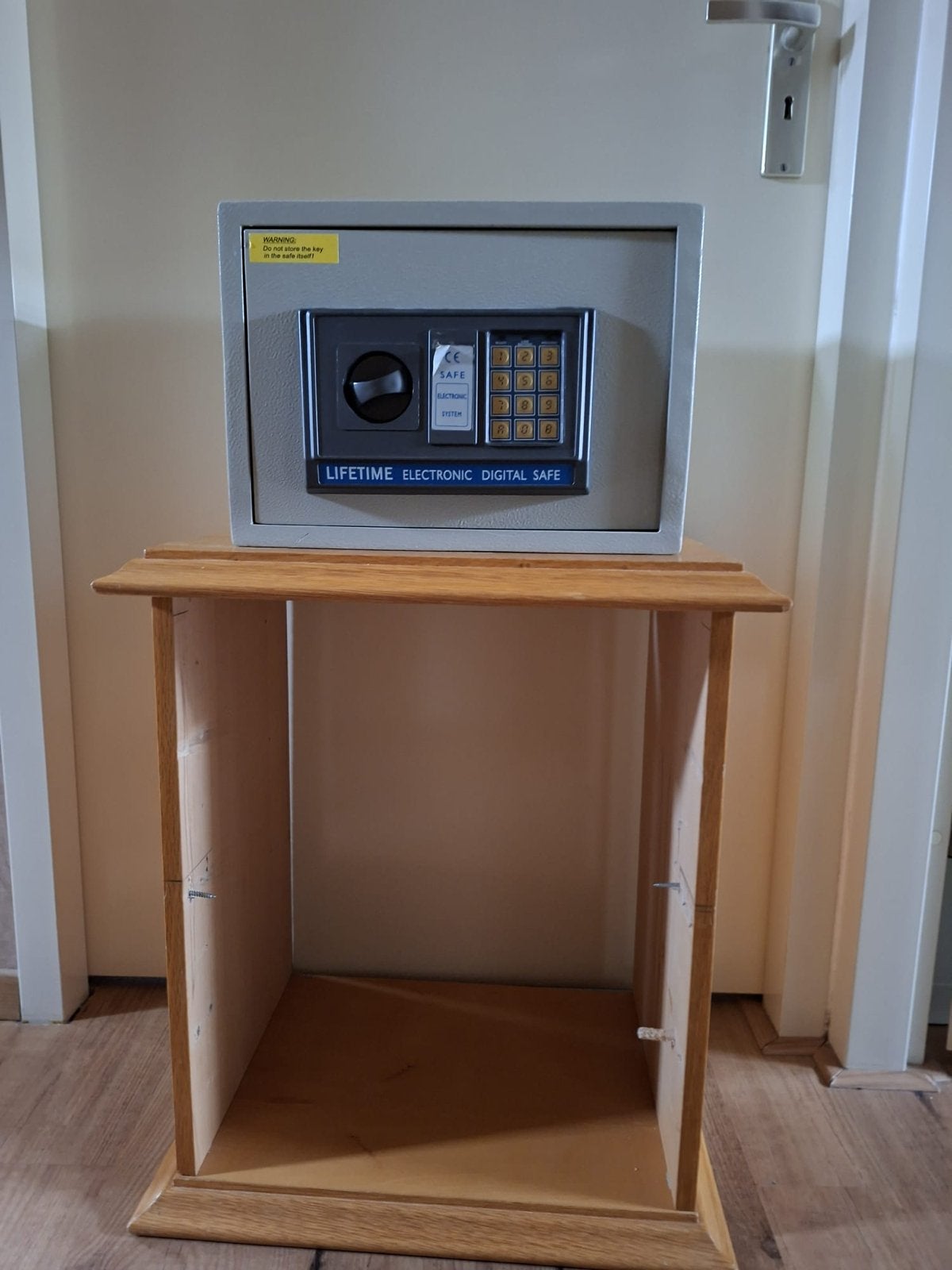 Lifetime Elektronische Digitale Kluis - Ophalen Hoogvliet, Huis en Inrichting, Ophalen, Gebruikt, Brandkast
