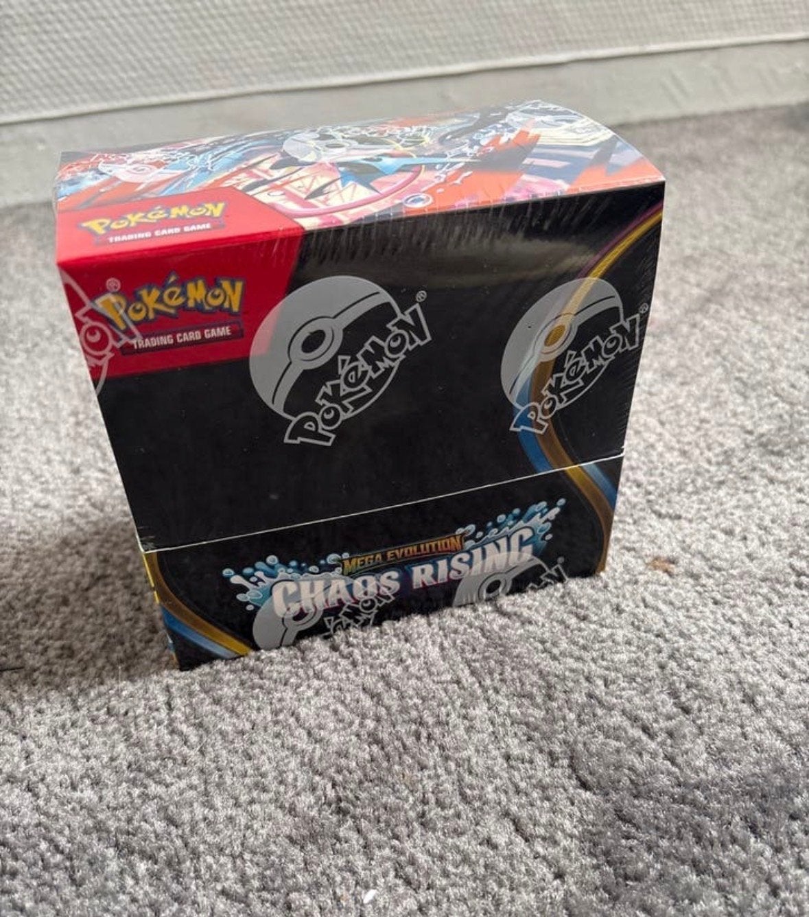 Chaos Rising Boosterbox - Perfecte Deal!, Ophalen, Nieuw, Boosterbox, Foil