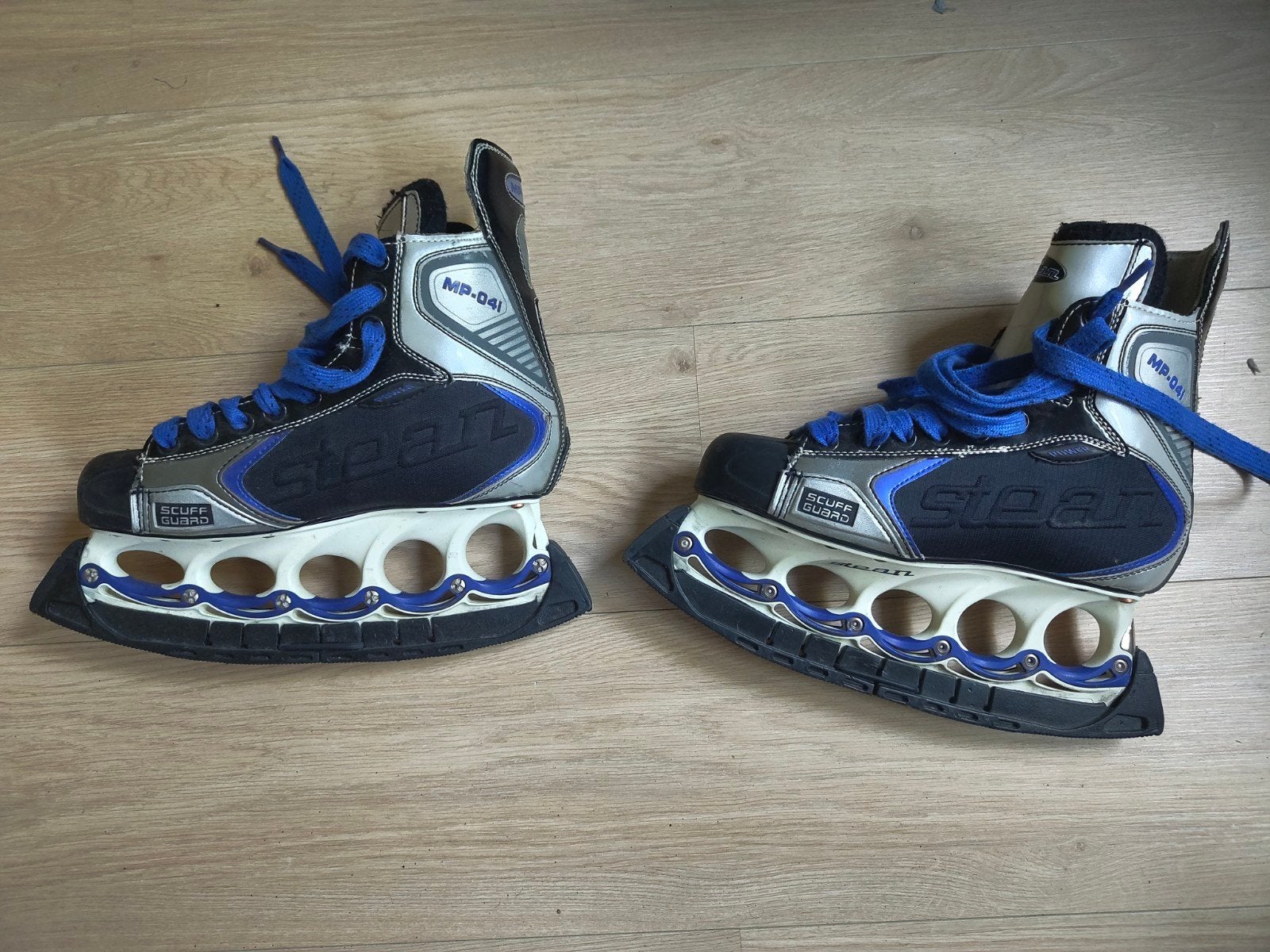Stean MP-04i IJshockey Schaatsen Maat 39, Sport en Fitness, Gebruikt, IJshockeyschaatsen, Ophalen, Overige merken