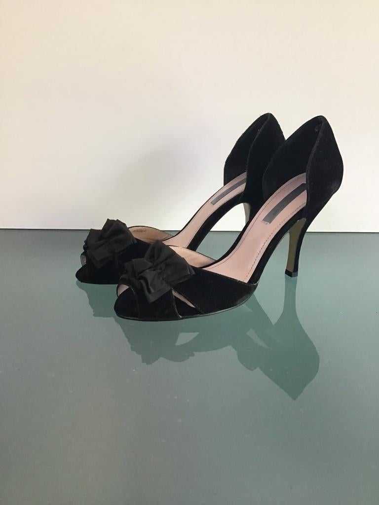 Suedine peeptoes zwart 40 | Nieuw | Gratis verzenden, Verzenden, Zwart, Nieuw, Penélope & Mónica Cruz