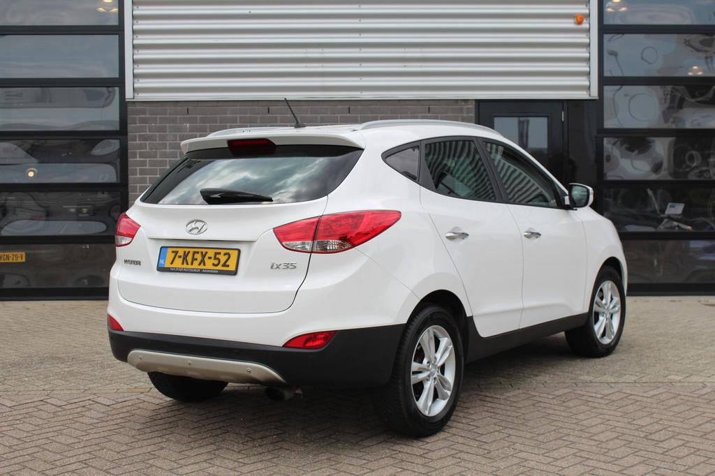 Hyundai ix35 1.6i GDI Pro / Leer / Stoelverwarming / N.A.P., Auto's, Hyundai, Voorwielaandrijving, Euro 5, 135 pk, 4 cilinders
