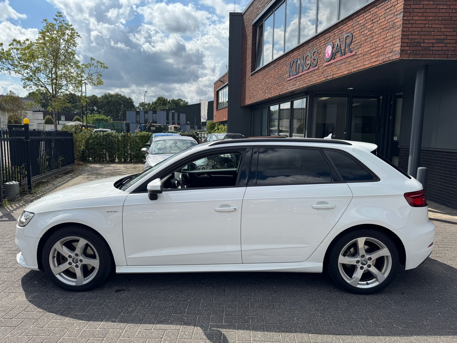 Audi A3 Sportback 1.4 e-tron Sport FACELIFT PANO CAMERA CRUI, Gebruikt, Euro 6, 4 cilinders, 150 pk