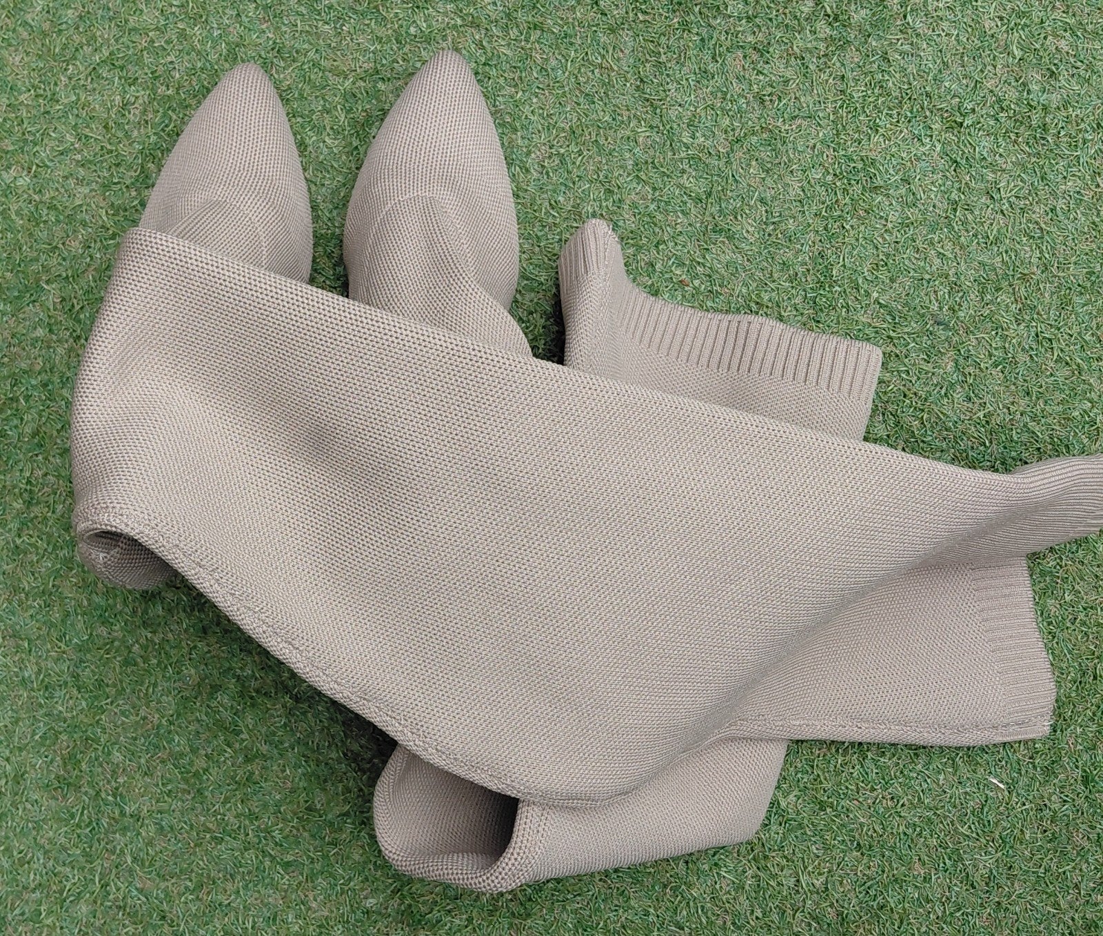Nieuwe beige overknee laarzen met hak - Maat 38, Ophalen of Verzenden, Nieuw, Beige, Schoenen met hoge hakken