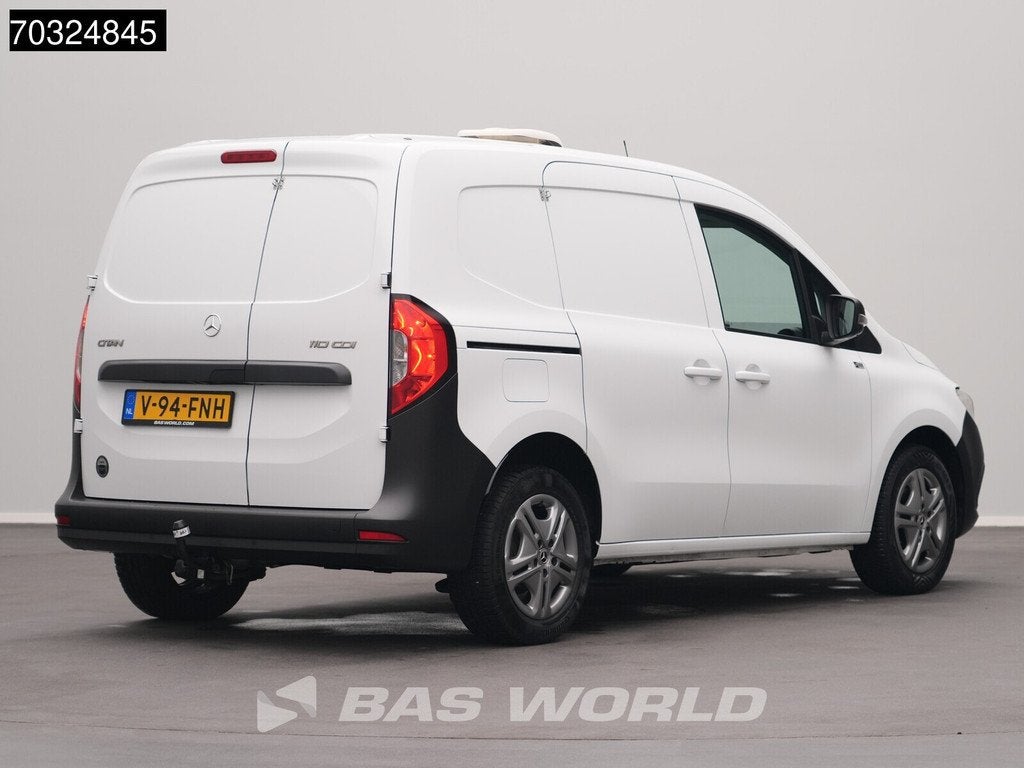 Mercedes Citan 110 L1H1 Trekhaak Airco Cruise Parkeersensore, Stof, Gebruikt, Euro 6, Wit