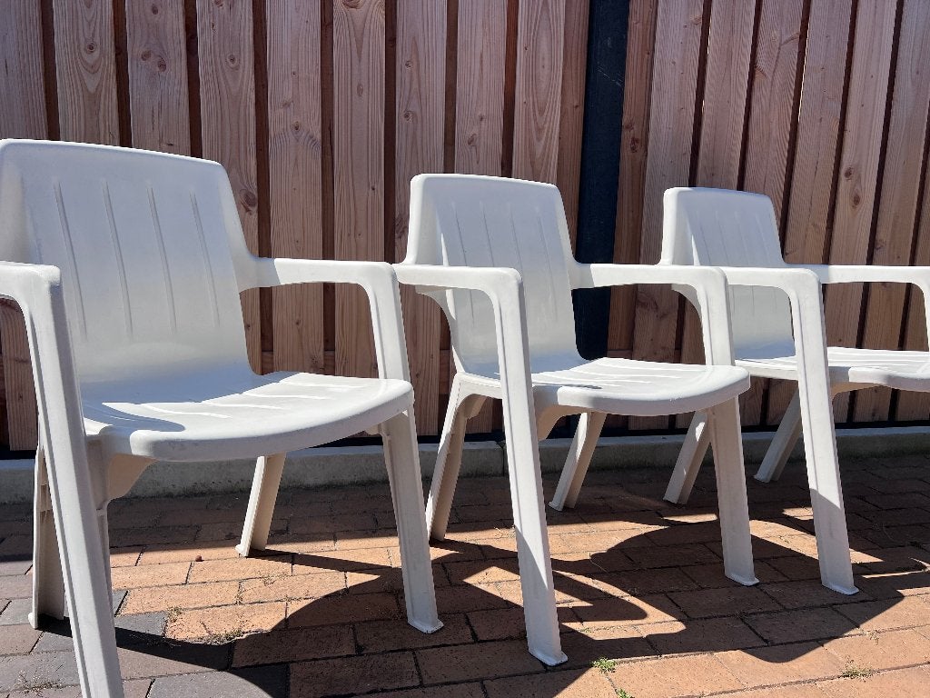 Jardin tuinstoelen wit 3 st Elst (U) goede zwaardere stuks, Ophalen, Zo goed als nieuw, Kunststof, Stapelbaar
