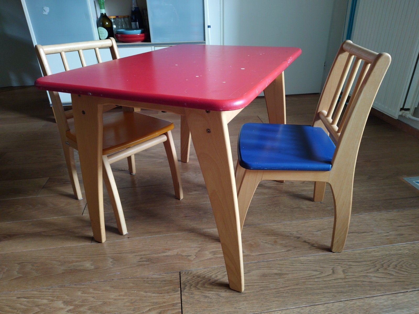 kinder tafel en stoelen te koop., Ophalen, Gebruikt, Overige typen