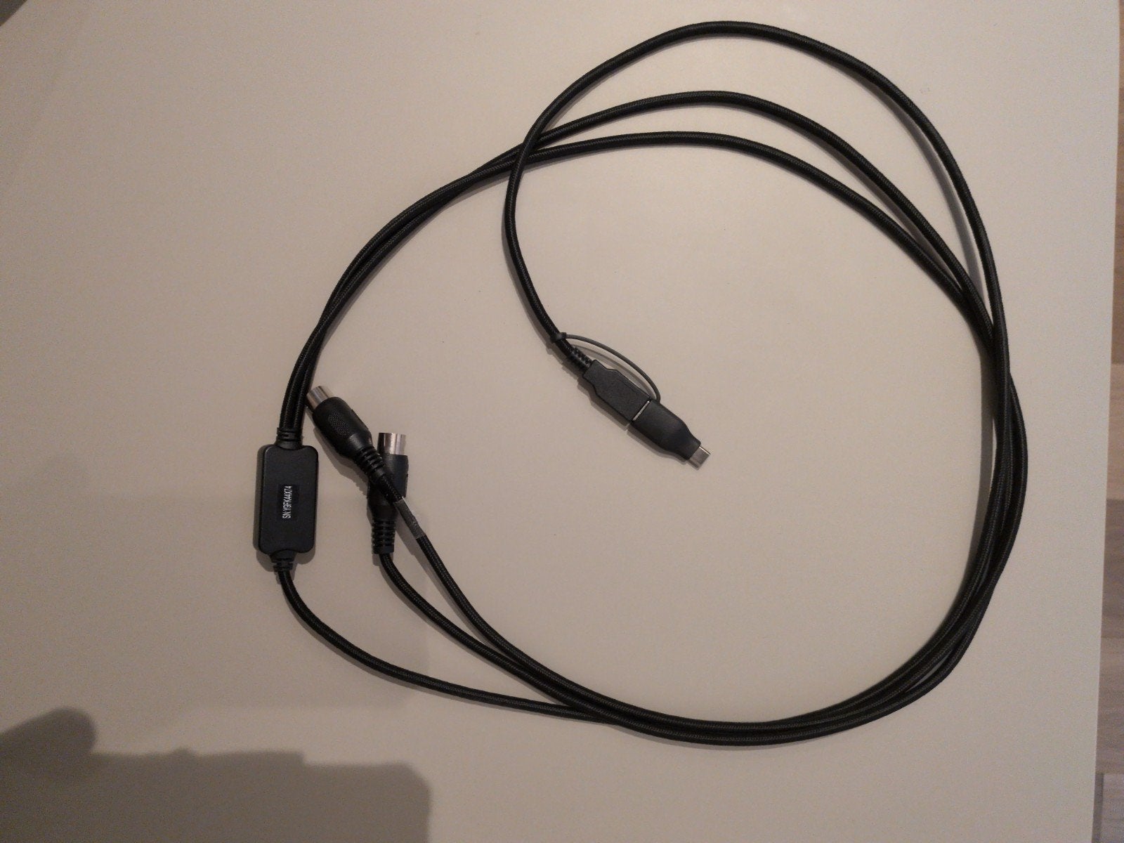 USB MIDI IN OUT Kabel, Ophalen of Verzenden, Zo goed als nieuw, Apparatuur