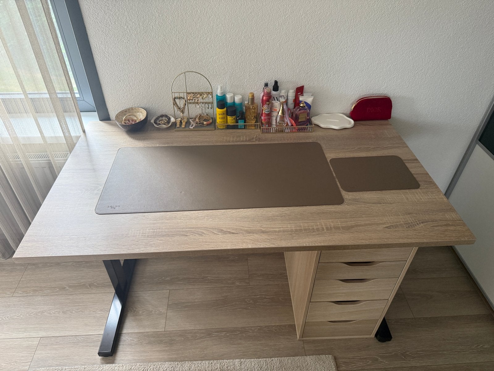 Eiken bureau, Huis en Inrichting, Bureaus, Ophalen, Hout, Zo goed als nieuw, Bruin