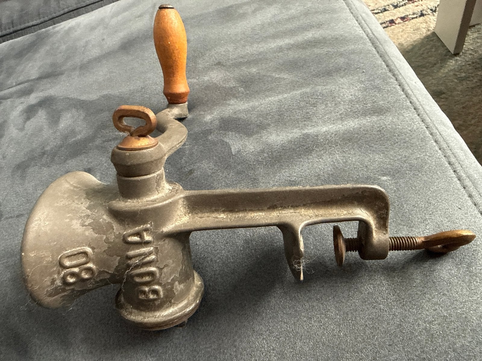 Antieke Vleesmolen Bona 80 - Vintage Keukenapparaat, Antiek en Kunst, Antiek | Gereedschap en Instrumenten, Ophalen