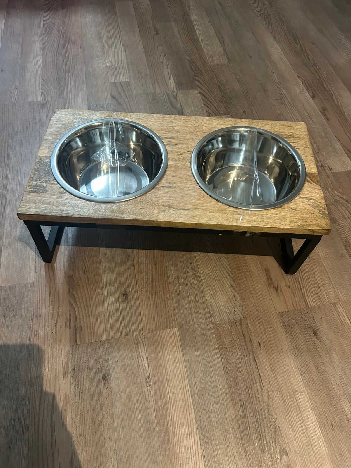 Mango houten voer/drinkbak hond nieuw, Dieren en Toebehoren, Hondenvoerbakken en Drinkbakken, Ophalen of Verzenden, Nieuw