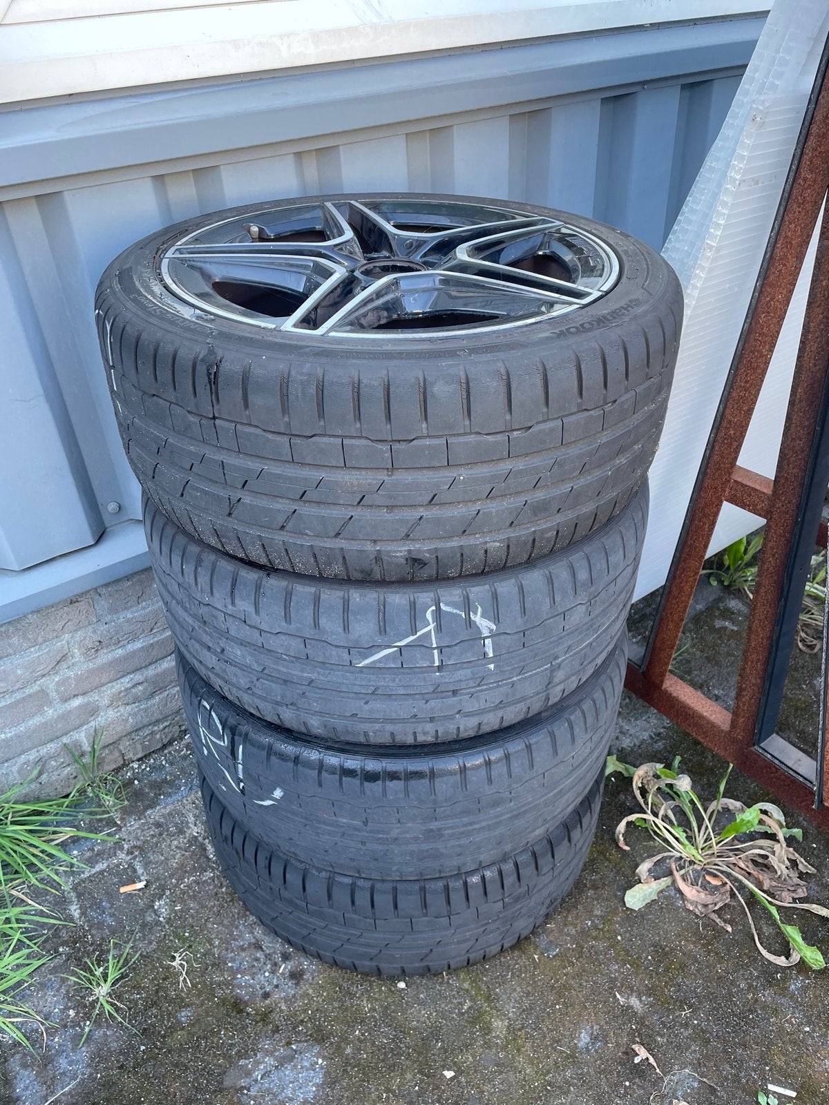 Set van 4 gebruikte Hankook zomerbanden met velgen, Auto-onderdelen, Banden en Velgen, Ophalen, 18 inch, Gebruikt, Banden en Velgen