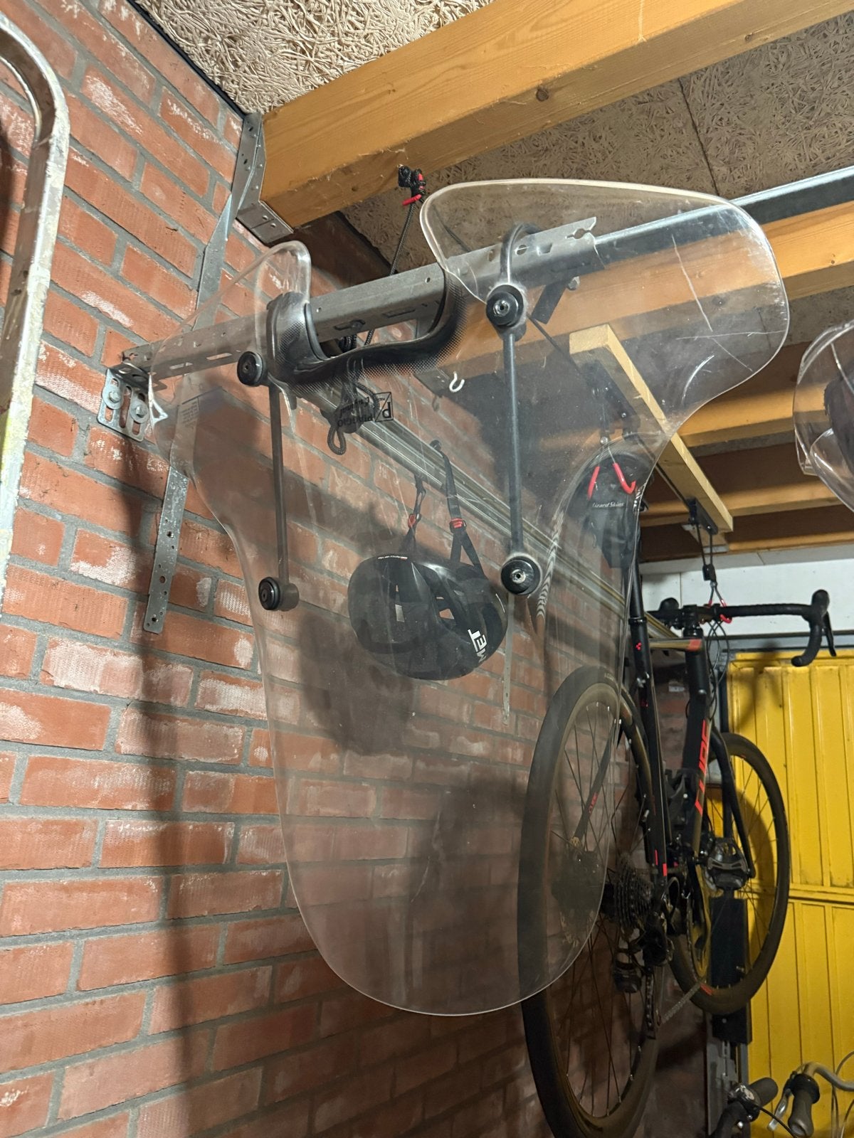 Piaggio windscherm - goede staat met kleine scheur, Fietsen en Brommers, Brommeronderdelen | Scooters, Ophalen of Verzenden, Gebruikt