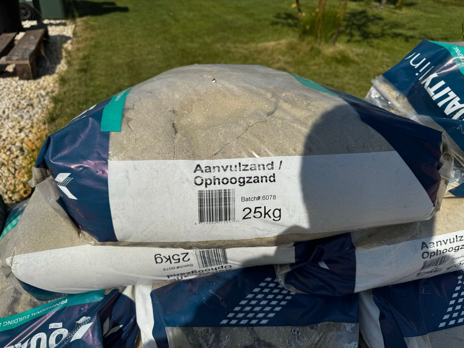 38 zakken ophoogzand van 25kg, Ophalen, Nieuw, Ophoogzand