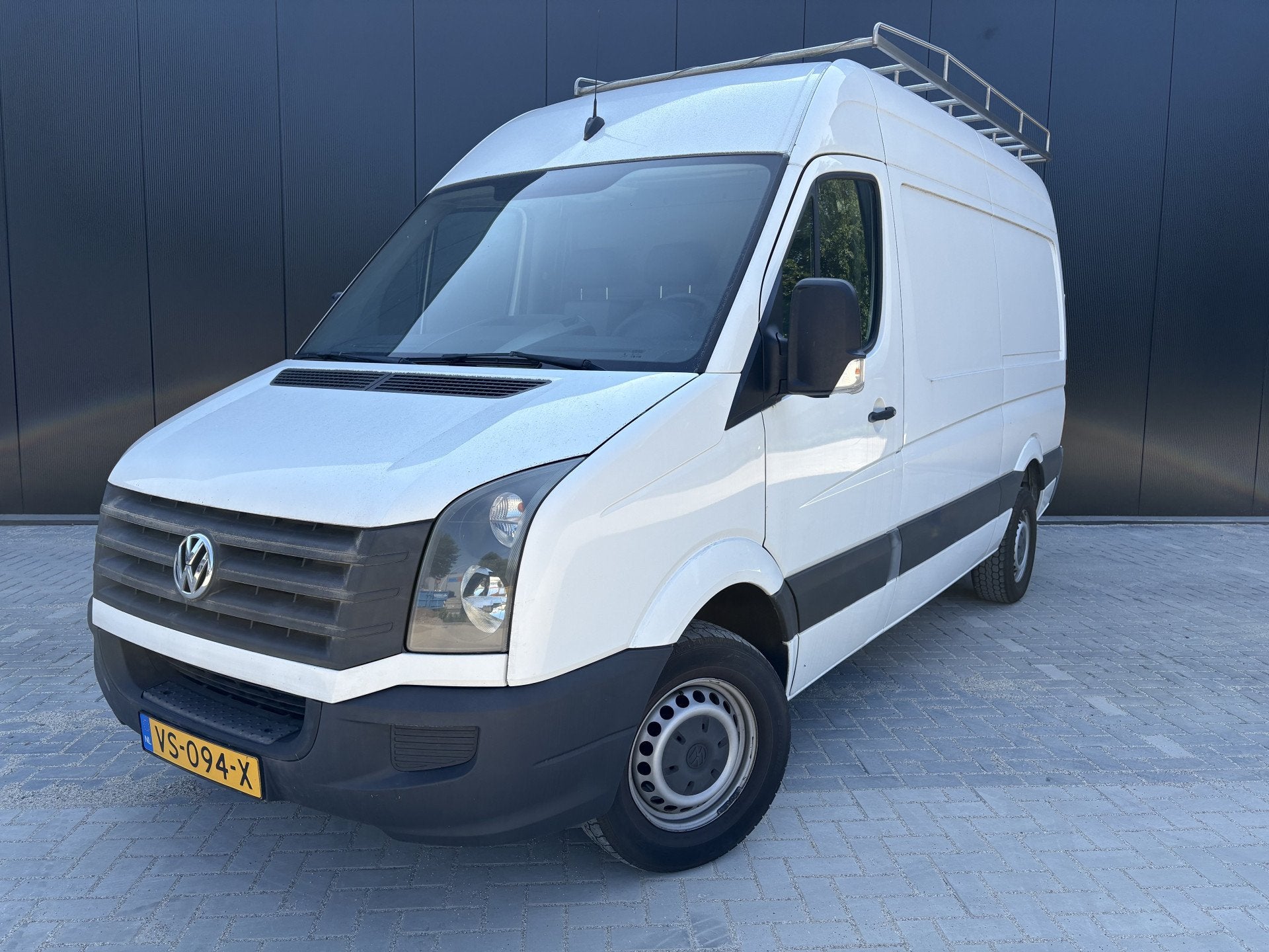 Volkswagen Crafter 32 2.0 TDI L2H1 Airco - Tussenschot volle, Euro 5, Gebruikt, 4 cilinders, Volkswagen