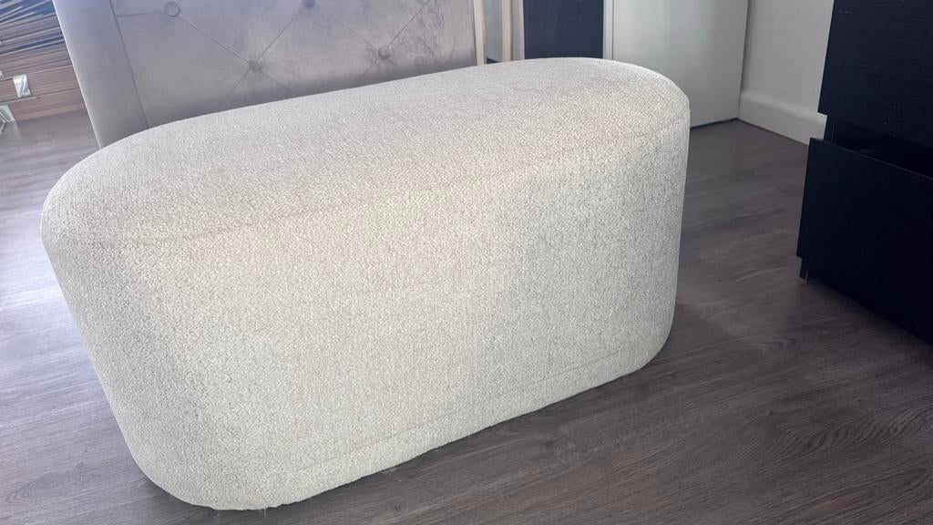 Bankje van JYSK - Crèmekleurig, Ophalen, 75 tot 100 cm, Zo goed als nieuw, 50 tot 75 cm