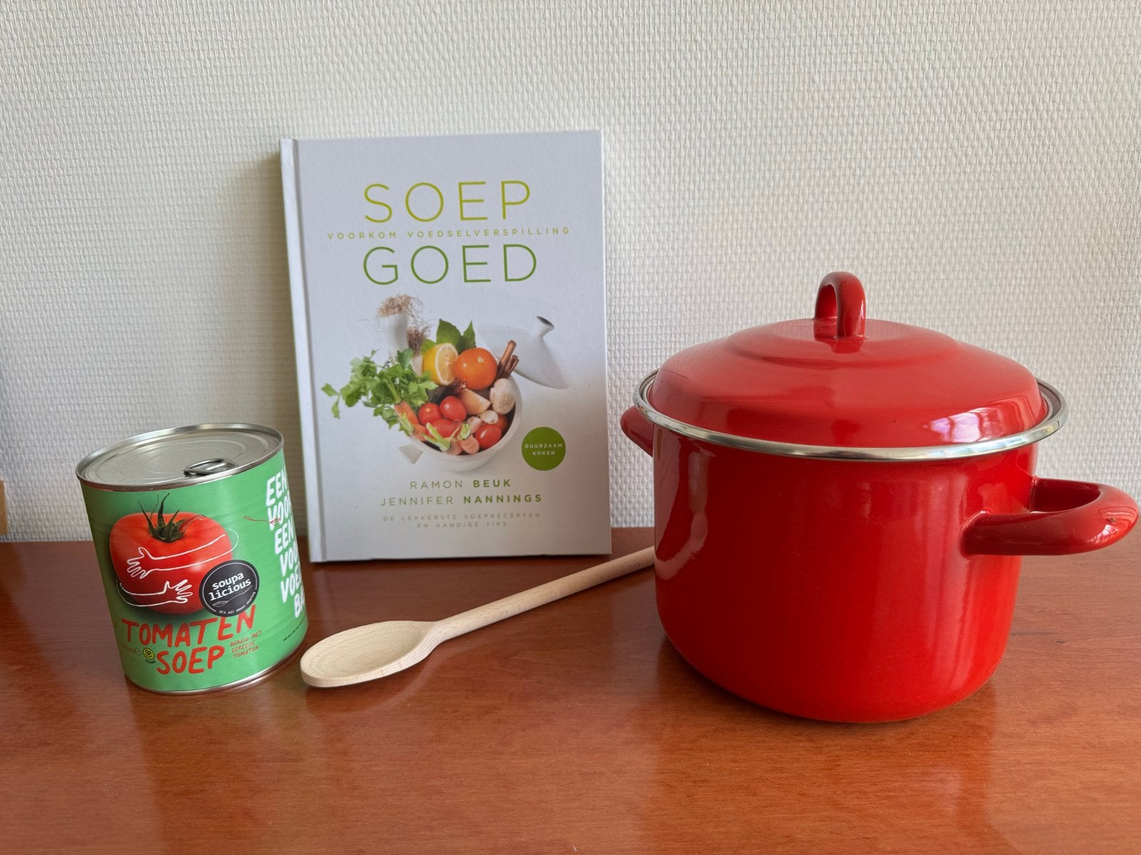Nieuw Cadeaupakket: Soep Goed kookboek, soeppan & soep, Voorgerechten en Soepen, Nieuw, Ophalen of Verzenden, Gezond koken