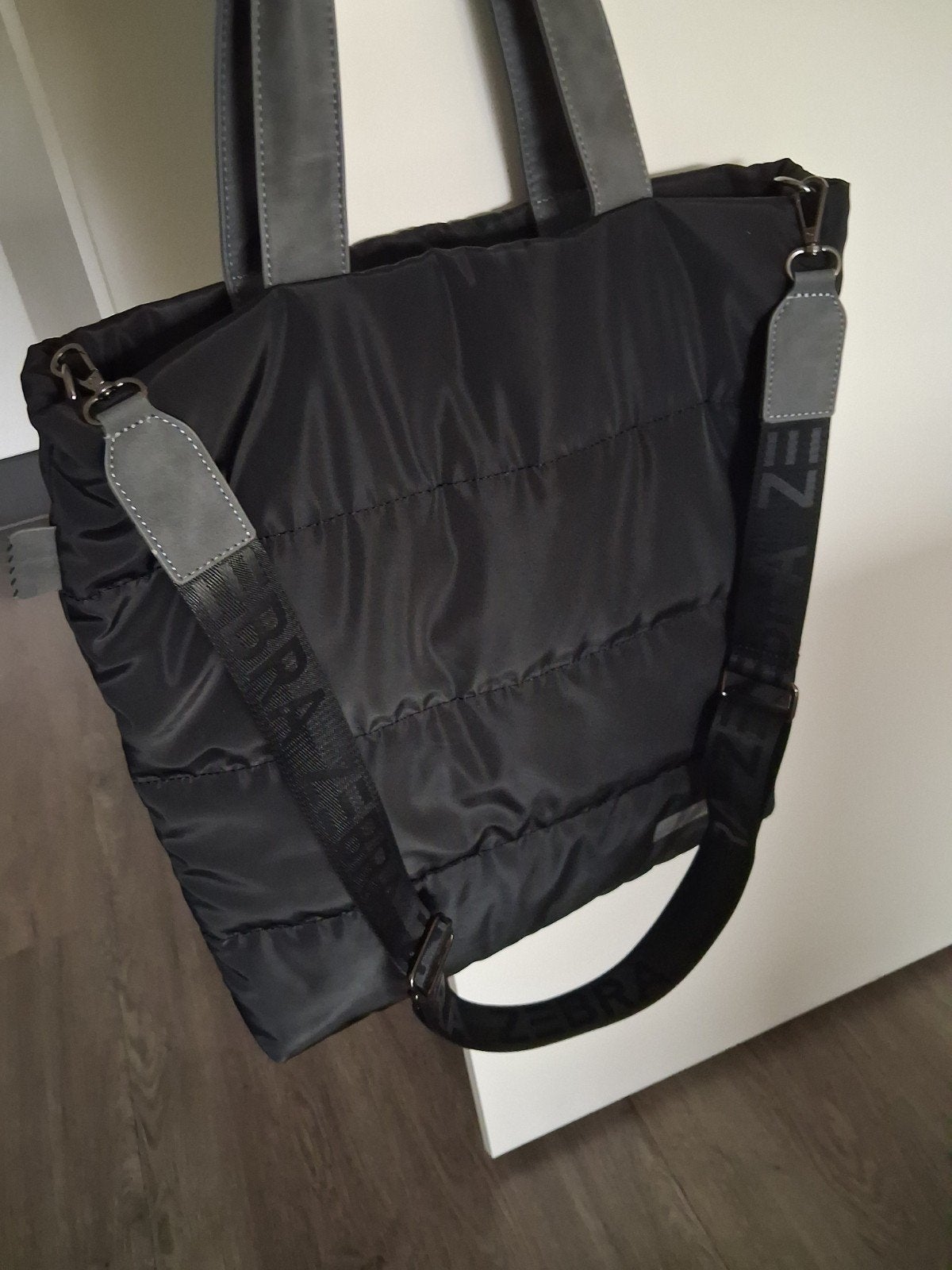 zebra shopper zwart met grijs, Ophalen of Verzenden, Zo goed als nieuw, Zwart, 30 cm of meer